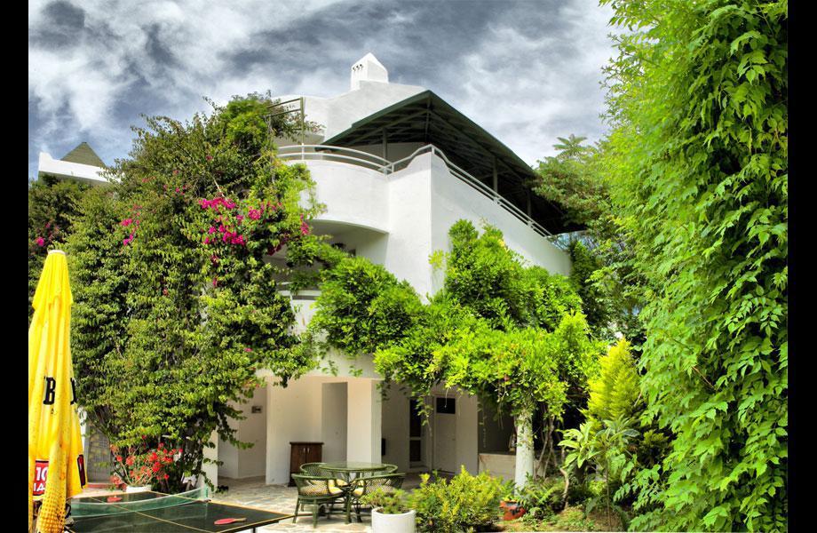Hotel Golden Gate Kusadası Exteriör bild