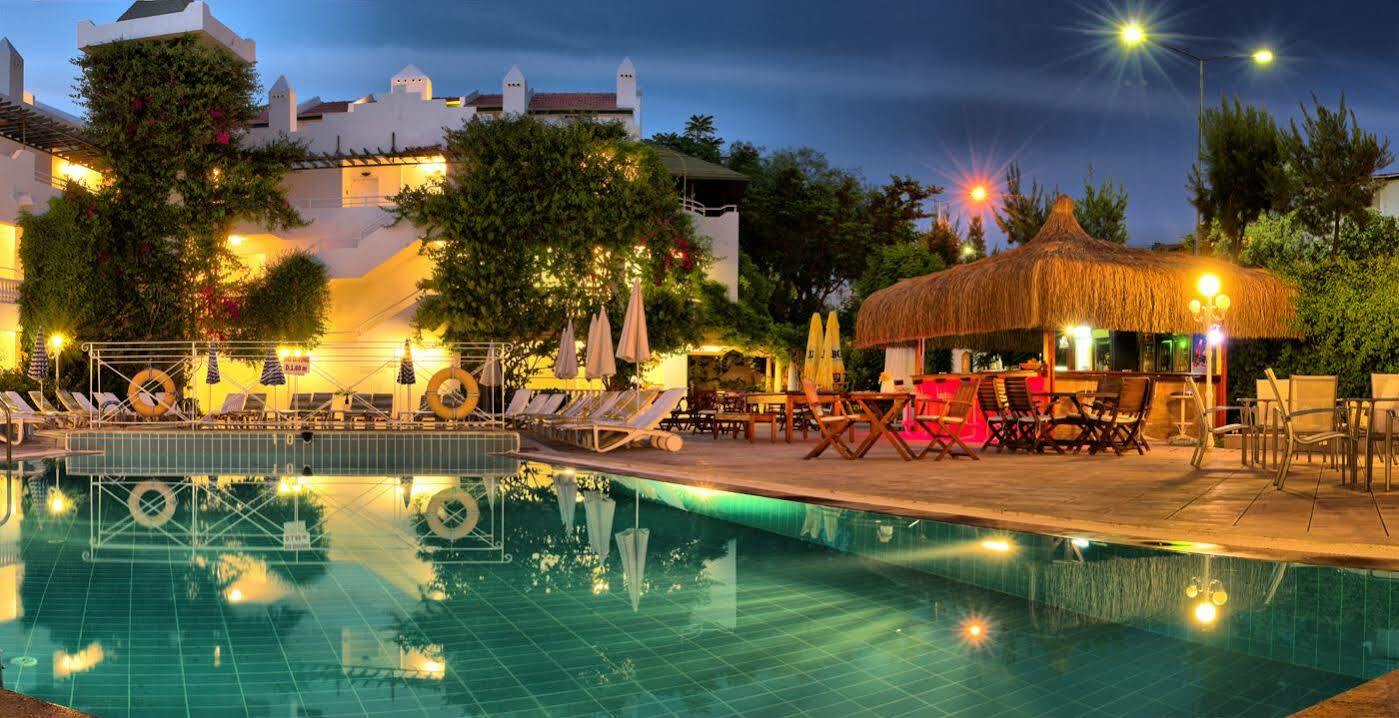 Hotel Golden Gate Kusadası Exteriör bild